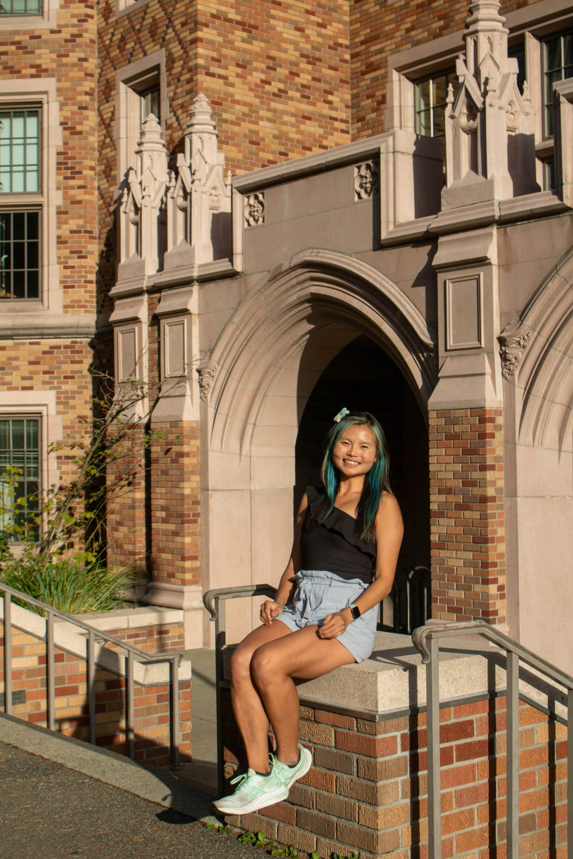 visiting colleges in the summer